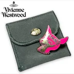 Vivienne Westwood ヴィヴィアンウエストウッド ピンバッジ