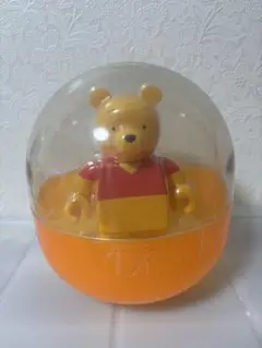 でかガチャ　プーさん カプセル型フィギュア