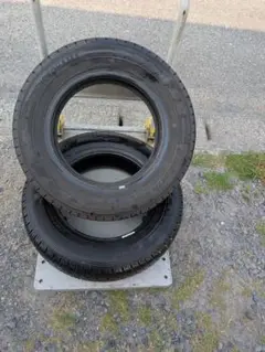 中古タイヤ145/80r13 2本セット