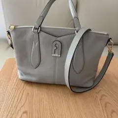 FURLA グレー ショルダーバッグ