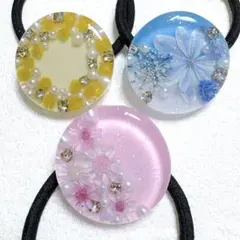 ⑦①レジンヘアゴム。3個セット。紫陽花。スターフラワー。かすみ草。ミモザ。