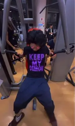 【最終値下げ！】moneysex888 Tシャツ 黒 紫