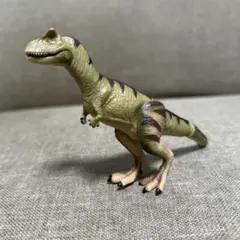 アニア　カルノタウルス　恐竜フィギュア