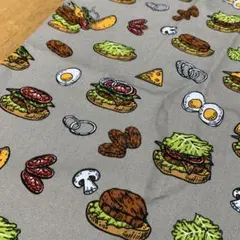 ハンバーガー柄　プリント　グレー　オックス生地　60cm×40cm