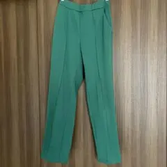 グリーン カラーパンツ　緑　裏起毛　即納