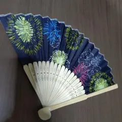 花火模様の扇子
