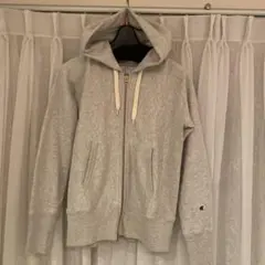 チャンピオンパーカー♡C8-H103 美品❣️