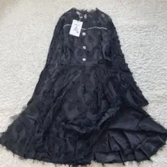 【新品】フリンジジャガードパールボタンフレアワンピース