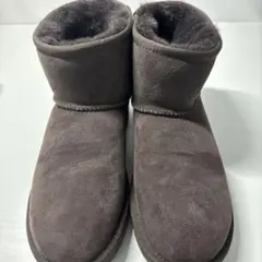 Item thumbnail for item abb1db2a-e8ce-499e-9236-5c9d0a404a46