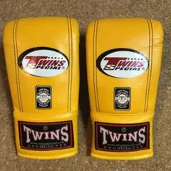 TWINS 親指カットグローブ S