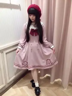 Amavel 古の魔術書フィットu0026フレアワンピース ピンク