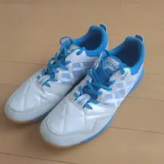 ATHLETA　フットサルシューズ　26.0試着のみ
