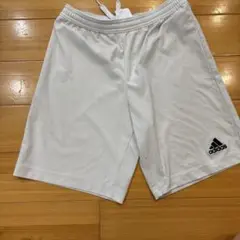 adidas ホワイト ハーフパンツ J160