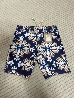 In bloom　ハーフパンツ　XLサイズ