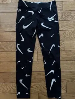Nike タイトフィット ブラックパンツ M