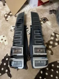 ヴォクシー80 煌III 純正テールランプ