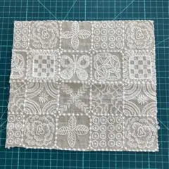 ミナペルホネン　ハギレ　forest tile ライトベージュ