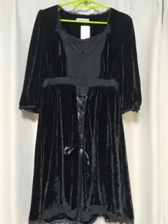 【新品タグ付き】axes femme ワンピース　ドレス　Mサイズ 　黒　５分袖