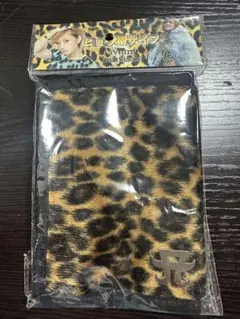 浜崎あゆみ　ヒョウ柄　財布