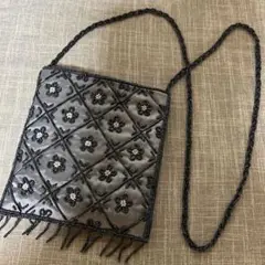ビーズ　ポーチ　バッグ　未使用