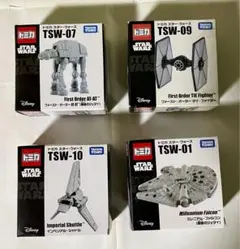 トミカ　スターウォーズ　ミニカー、おもちゃ10種＋おまけのストラップ トミカ スターウォーズ ミニカー、おもちゃ10種＋おまけのストラップ