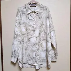 マーブル柄シャツ