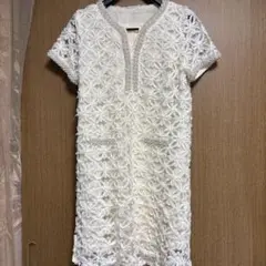 花柄刺繍 オフホワイト 半袖ワンピース XLサイズ