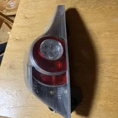 アクア 前期 テールランプ ジャンク