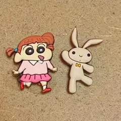 クレヨンしんちゃん　クロックスサンダルアクセサリー　ジビッツチャーム