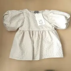 5分袖ブラウス チュニック　130サイズ アイボリー　エンボス　Tシャツ
