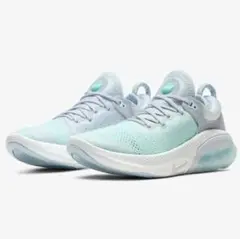 新品 NIKE ジョイライド ラン フライニット
ウィメンズ ランニングシューズ