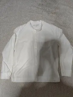 無印良品ホワイト ボタンダウン 長袖シャツ