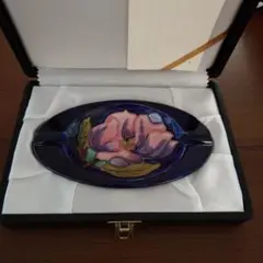 ムーアクラフト　陶器飾皿、灰皿