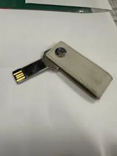 Rolls Royce ホワイトレザー USBメモリ 8GB 動作確認済❗️