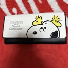 【極美品】☆スヌーピ☆PEANUTS 長財布　白✖️黒　♡可愛い♡