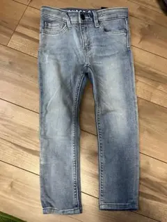 Item thumbnail for item dcdbe92b-a246-4adc-8335-8e47e5e97d82