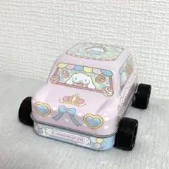 シナモンロール　缶ケース