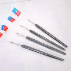 詳細ペイントブラシ 木製ハンドル付き 線画 塗装用 剛毛長さ14.5mm 4本