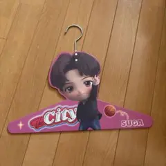 SUGA & Dynamite キャラクターハンガーセット
