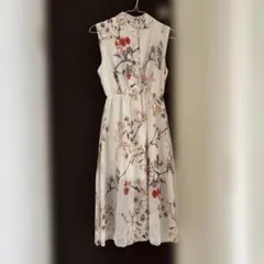 花柄ノースリーブ　ワンピース