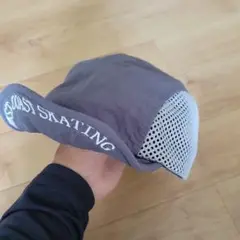 リバーキャップ　グレー