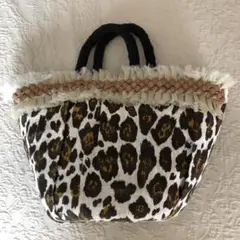 antonella galasso スパングルかごバッグ　イタリア製　ほぼ新品 antonella galasso スパングルかごバッグイタリア製ほぼ新品
