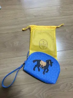 why 馬刺繍付き青ポーチ　オマケ付き