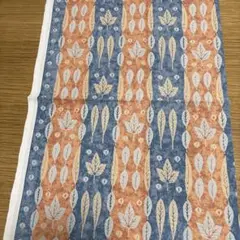 ヴィンテージハギレ葉柄プリント綿生地