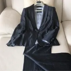 736☆ ARMANI パンツスーツ レディース 38 7ブラック 2025年最新】Giorgio Armani レディース ビジネス パンツスーツ