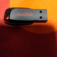 SanDisk Cruzer Blade 32GB USBメモリ