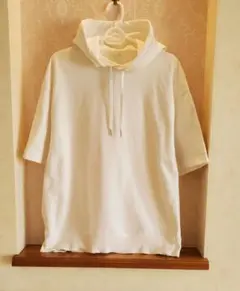 GU フード付きホワイトTシャツ M