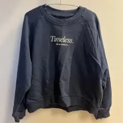 new balance Timeless. トレーナー ダークブルー　紺色