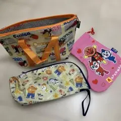キャラクター柄ポーチセット