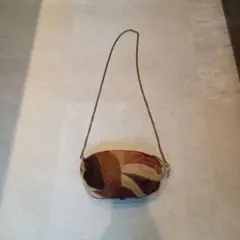 茶色とベージュのパッチワークショルダーバッグ